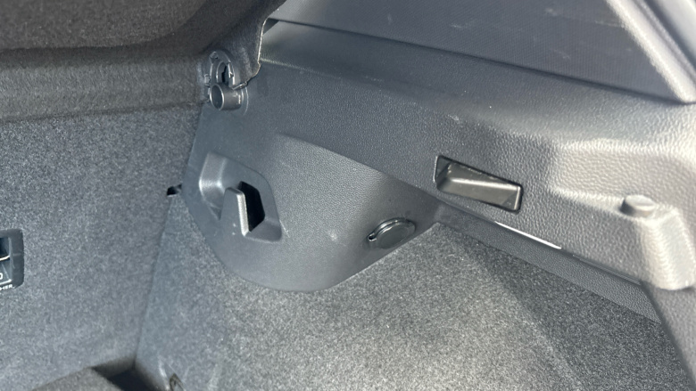 Volkswagen Golf 1.5 eTSI 150 R-Line 5dr DSG Petrol Hatchback